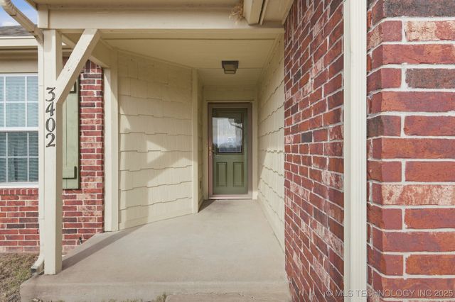 3402 Stonewall Drive, Bartlesville, OK 74006