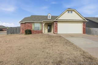 3402 Stonewall Drive, Bartlesville, OK 74006