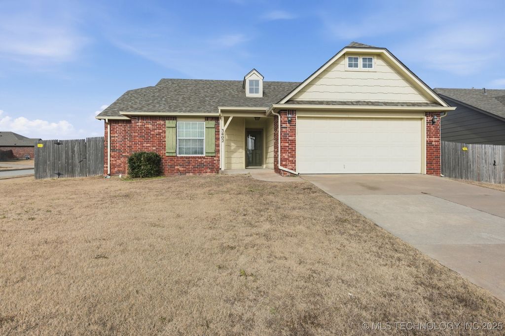 3402 Stonewall Drive, Bartlesville, OK 74006