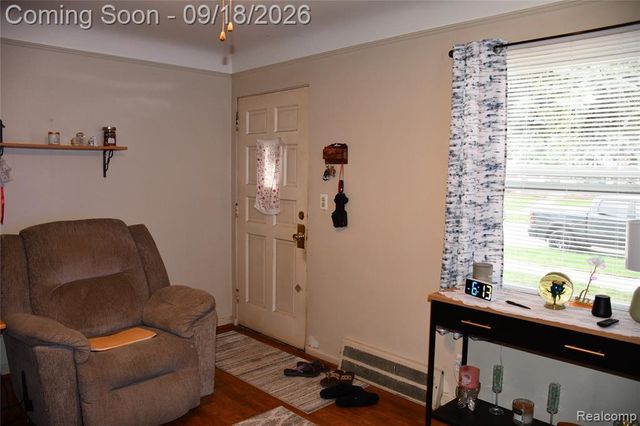 7725 Jackson Street, Taylor, MI 48180