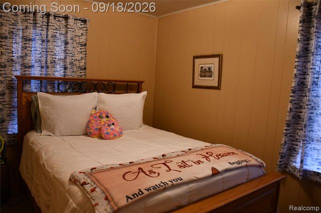 7725 Jackson Street, Taylor, MI 48180
