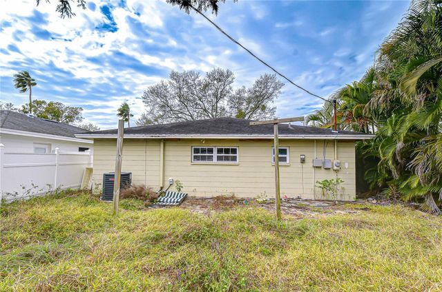 615 E DAVIS BOULEVARD, Tampa, FL 33606