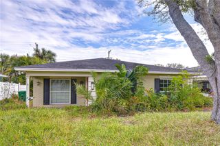 615 E DAVIS BOULEVARD, Tampa, FL 33606