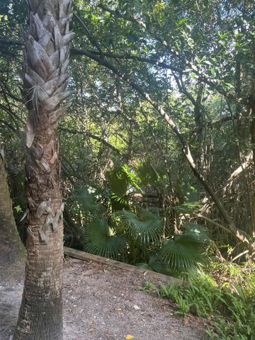 300 Scotia Drive 105, Hypoluxo, FL 33462