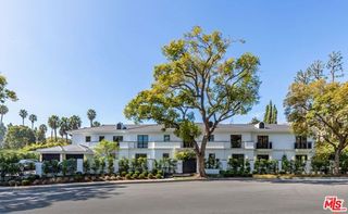 927 N Whittier Drive, Beverly Hills, CA 90210