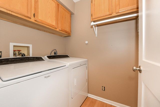 10600 S Shepard AVENUE, Oak Creek, WI 53154