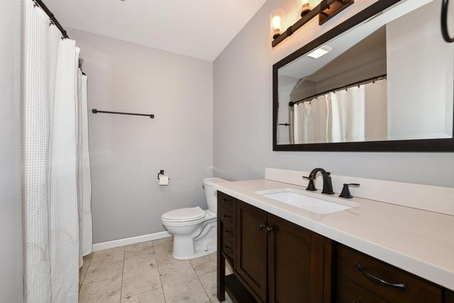 10600 S Shepard AVENUE, Oak Creek, WI 53154