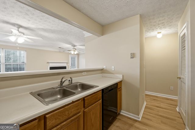 1242 Vintage Pointe Drive, Lawrenceville, GA 30044