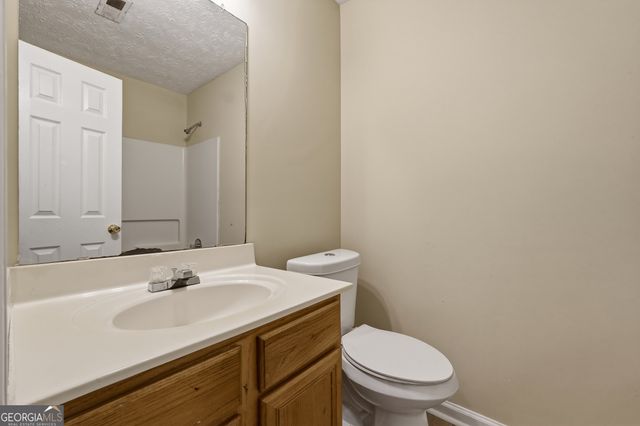 1242 Vintage Pointe Drive, Lawrenceville, GA 30044