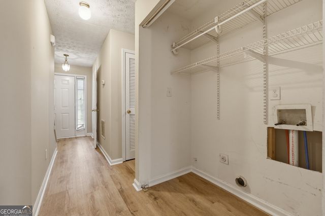 1242 Vintage Pointe Drive, Lawrenceville, GA 30044