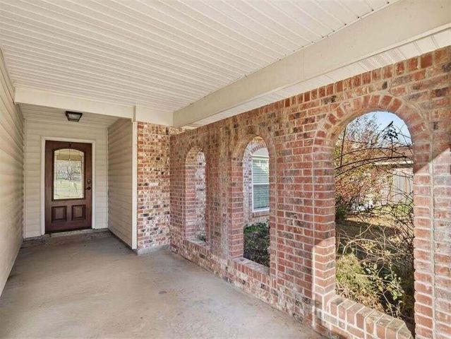 140 Whispering Pines Loop, Leesville, LA 71446