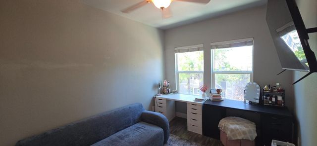5421 College Oak Dr, Sacramento, CA 95841