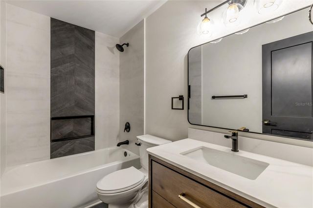 2516 PINE TREE DRIVE, Edgewater, FL 32141