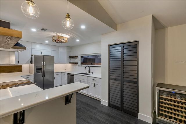 2516 PINE TREE DRIVE, Edgewater, FL 32141