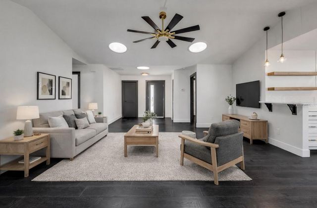 2516 PINE TREE DRIVE, Edgewater, FL 32141