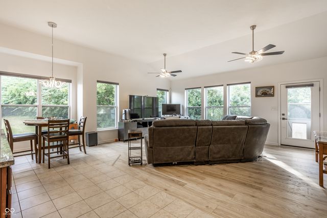 9235 Crystal River, Indianapolis, IN 46240