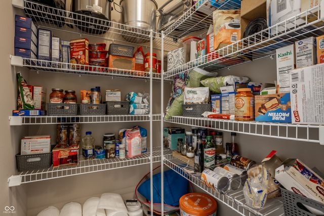 9235 Crystal River, Indianapolis, IN 46240