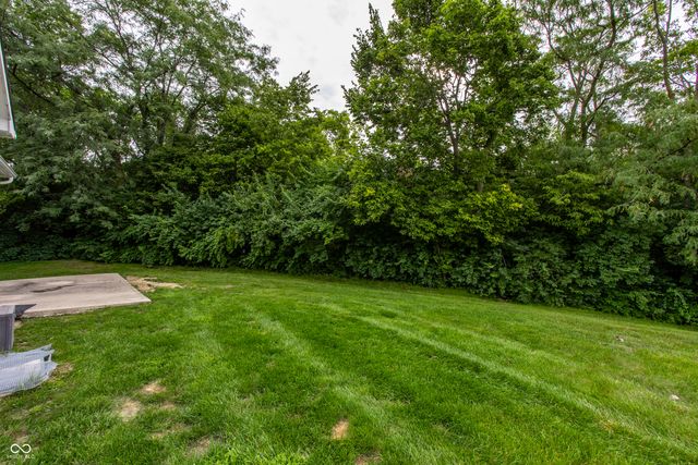 9235 Crystal River, Indianapolis, IN 46240