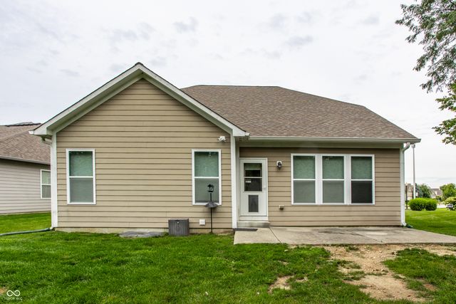 9235 Crystal River, Indianapolis, IN 46240