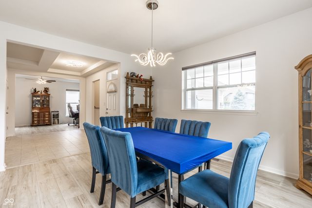 9235 Crystal River, Indianapolis, IN 46240
