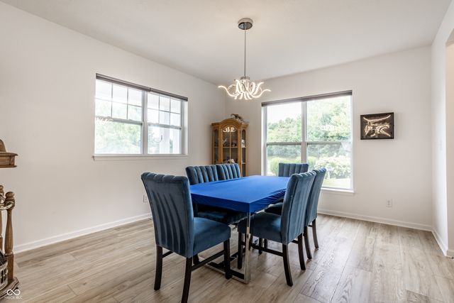9235 Crystal River, Indianapolis, IN 46240