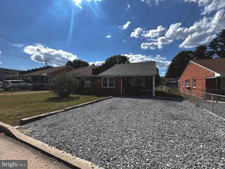349 RITENOUR ST, Front Royal, VA 22630