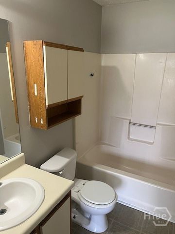 930 Piercefield Drive, Richmond Hill, GA 31324