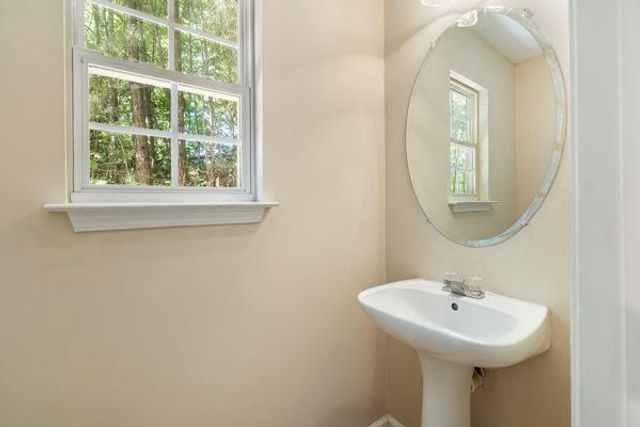 3812 Emperors Cove, Snellville, GA 30039