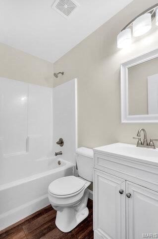 24990 Savannah Place, Warrenton, MO 63383