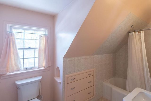 1245 1st Street N, Fargo, ND 58102