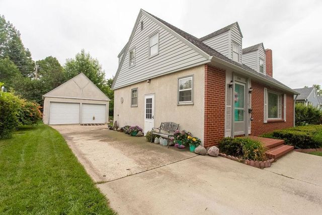 1245 1st Street N, Fargo, ND 58102