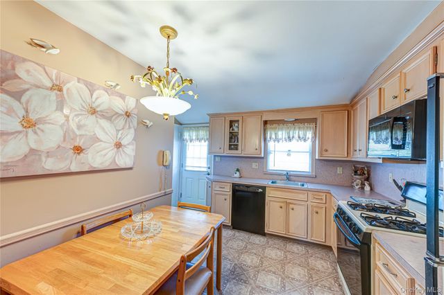 23 Olga Lane, Commack, NY 11725