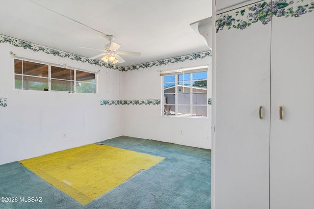 6077 E 20th Street, Tucson, AZ 85711