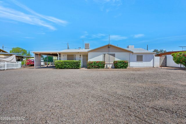 6077 E 20th Street, Tucson, AZ 85711