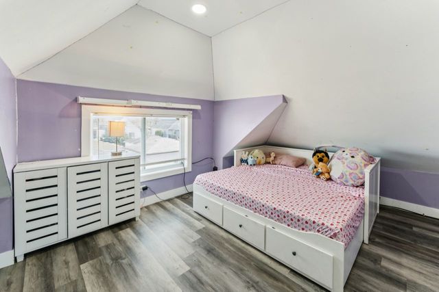 2547 Davisson Street, River Grove, IL 60171