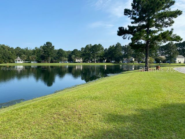56 Morningside Drive W, Bluffton, SC 29910