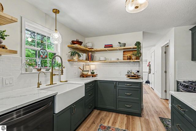 341 S Lincoln, Mt Pleasant, MI 48858