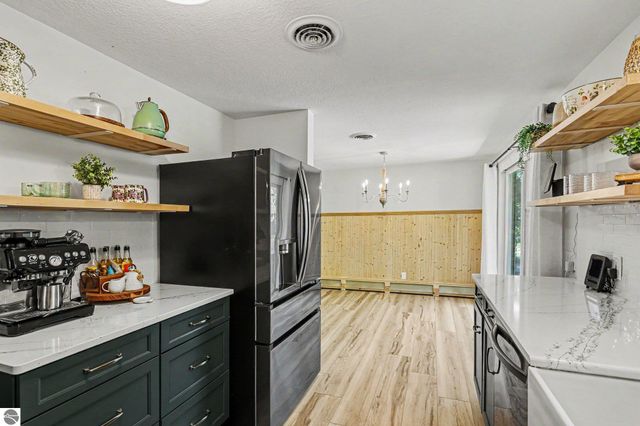 341 S Lincoln, Mt Pleasant, MI 48858
