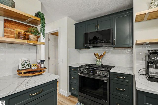 341 S Lincoln, Mt Pleasant, MI 48858