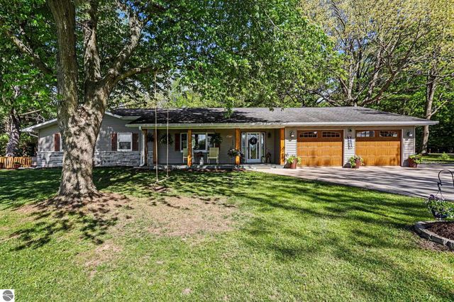 341 S Lincoln, Mt Pleasant, MI 48858