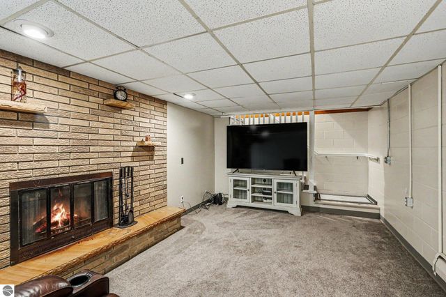 341 S Lincoln, Mt Pleasant, MI 48858