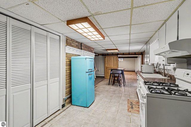 341 S Lincoln, Mt Pleasant, MI 48858