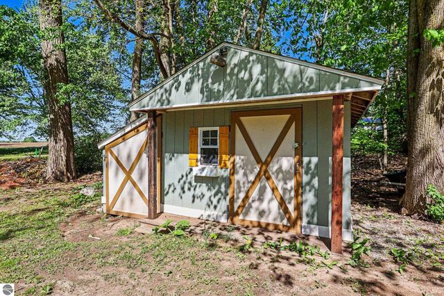 341 S Lincoln, Mt Pleasant, MI 48858