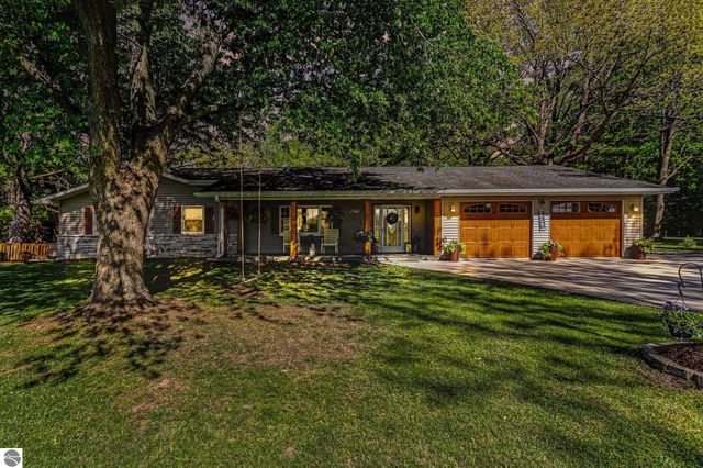 341 S Lincoln, Mt Pleasant, MI 48858