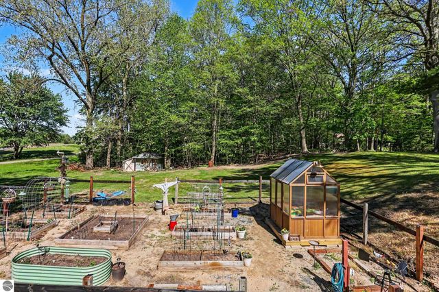 341 S Lincoln, Mt Pleasant, MI 48858