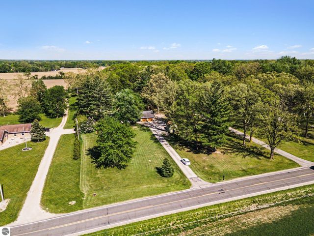 341 S Lincoln, Mt Pleasant, MI 48858
