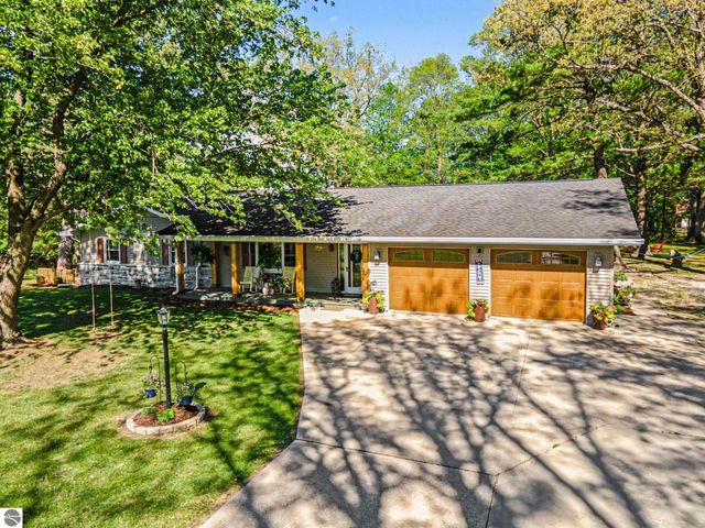 341 S Lincoln, Mt Pleasant, MI 48858