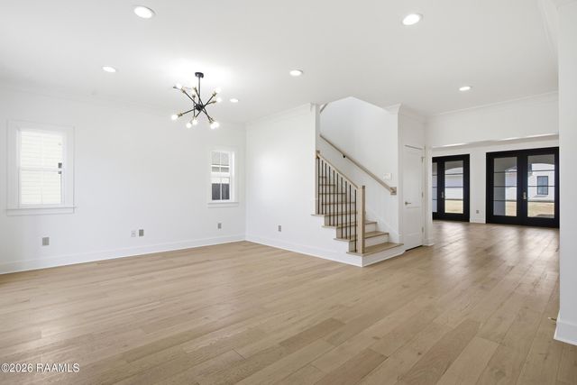 102 Burning Oaks Drive, Carencro, LA 70520