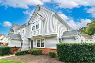 401 Camberley Way Apt A, Chesapeake, VA 23320