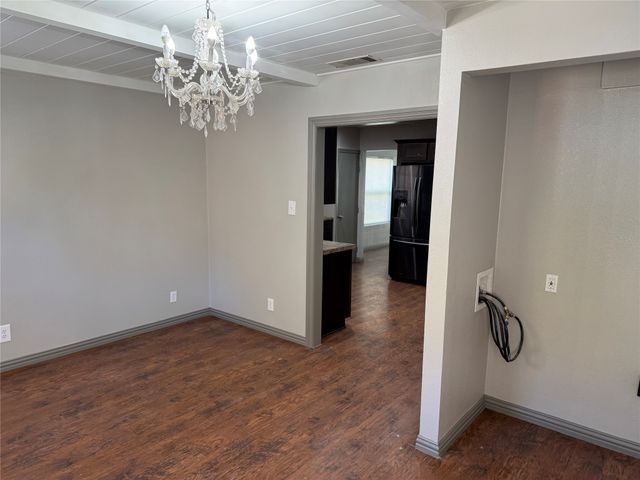 1115 Mcadams Avenue, Dallas, TX 75224